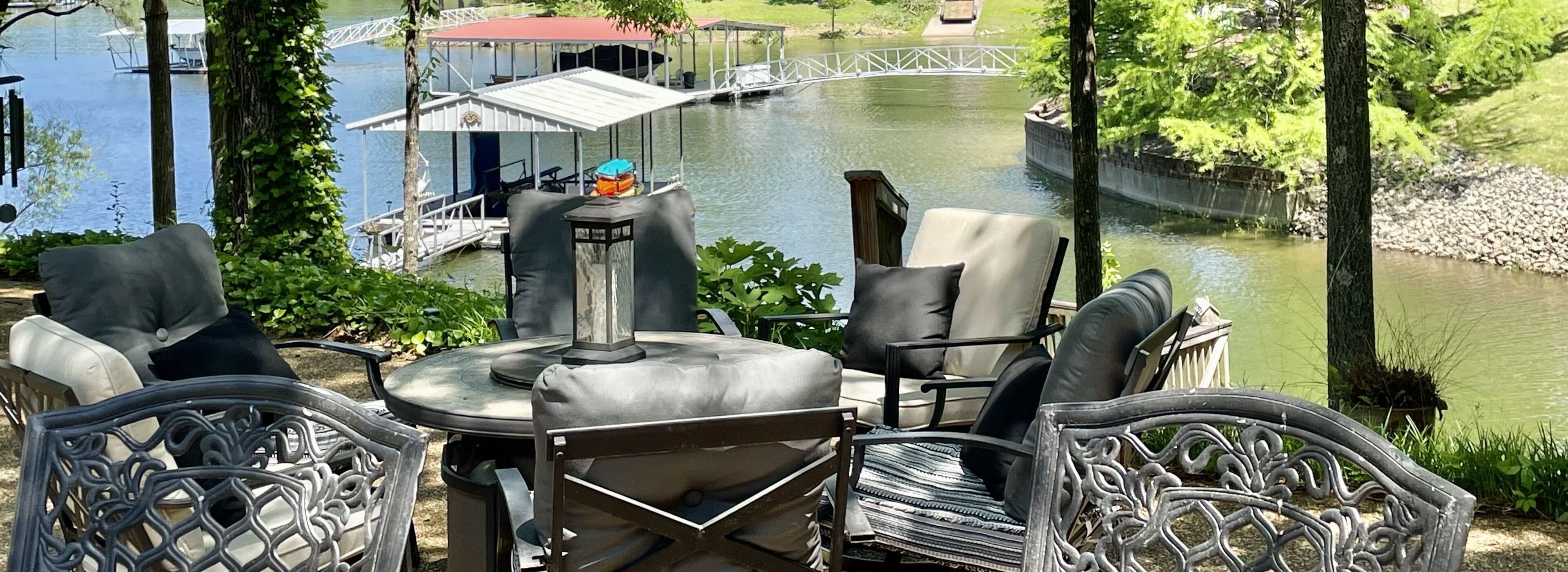 Two Lakefront Homes with Boat Dock, Hot Tub, Wi-Fi, Air-hockey, Lily Pad, Kayaks