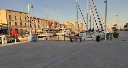 Apartment 4 per close to the sea