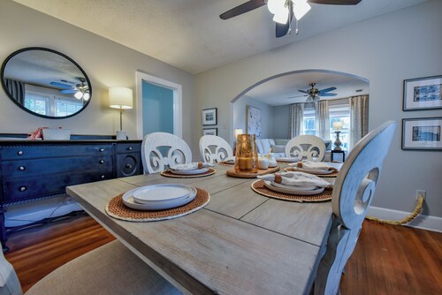 Bama Bungalow - Book for football season and more!