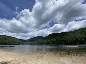 Beach towels - Luxury mountain home - lake, tennis, hiking and more! Firewood included. (Sapphire)