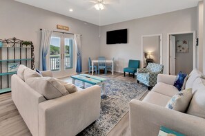 Smart TV - Reel Swell Life- New Construction close to Beaches/Boat Ramps/Entertainment  (Rockport)