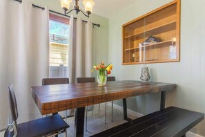 Dining - Family-Friendly Retreat w/ Fire Pit Near Downtown (Coeur d'Alene)