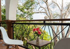 Panorama-Zimmer, Terrasse, Blick auf die Lagune | Terrasse/Patio
