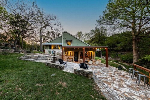 River Run - Luxurious Adults Only Riverfront Oasis