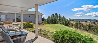 Moon Meadows · ★Unique Barn Stay Close to The Hill`s ★