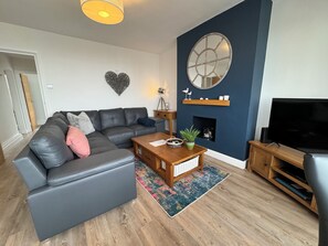 Una Smart TV, un reproductor de DVD