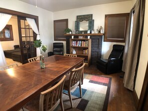 Dining - Large Central Bungalow, 3 Kings, 2 Queens, 1 Ba, Garage, Porch, W/D+BBQ, Pets OK (Terre Haute)