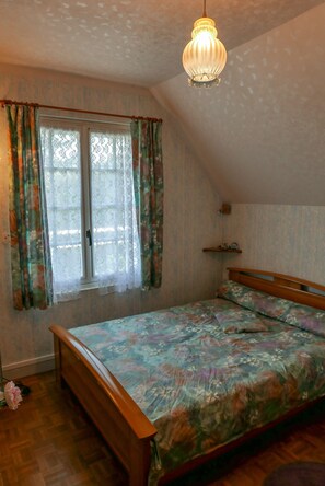 2 bedrooms - Apt. near beaches and golf course in quiet residential area close to shops (PLENEUF VAL-ANDRE)
