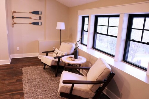 Lake Lookout - Loft 6 Penthouse