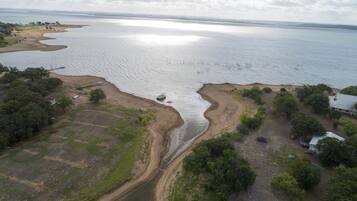 Beach nearby, beach towels