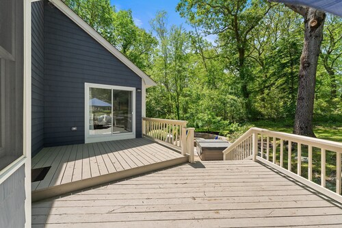 Beautiful Colonial Home in Saunderstown, RI