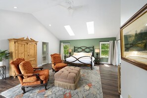 5 bedrooms, iron/ironing board, travel cot, free WiFi