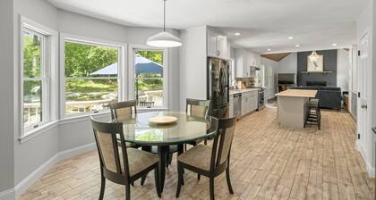 Beautiful Colonial Home in Saunderstown, RI