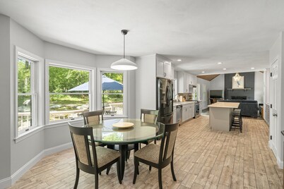 Beautiful Colonial Home in Saunderstown, RI