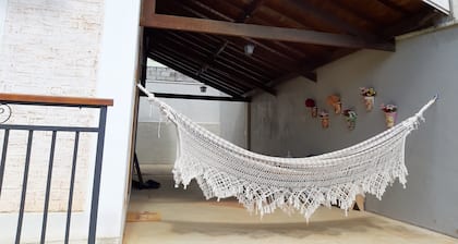 MAGNIFICENT HOUSE 1 Km from the center: Suite + hydro