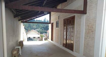 MAGNIFICENT HOUSE 1 Km from the center: Suite + hydro