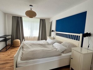 2 Schlafzimmer, Bügeleisen/Bügelbrett, kostenloses WLAN, Bettwäsche