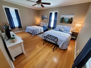 3 bedrooms, travel crib, free WiFi, bed sheets