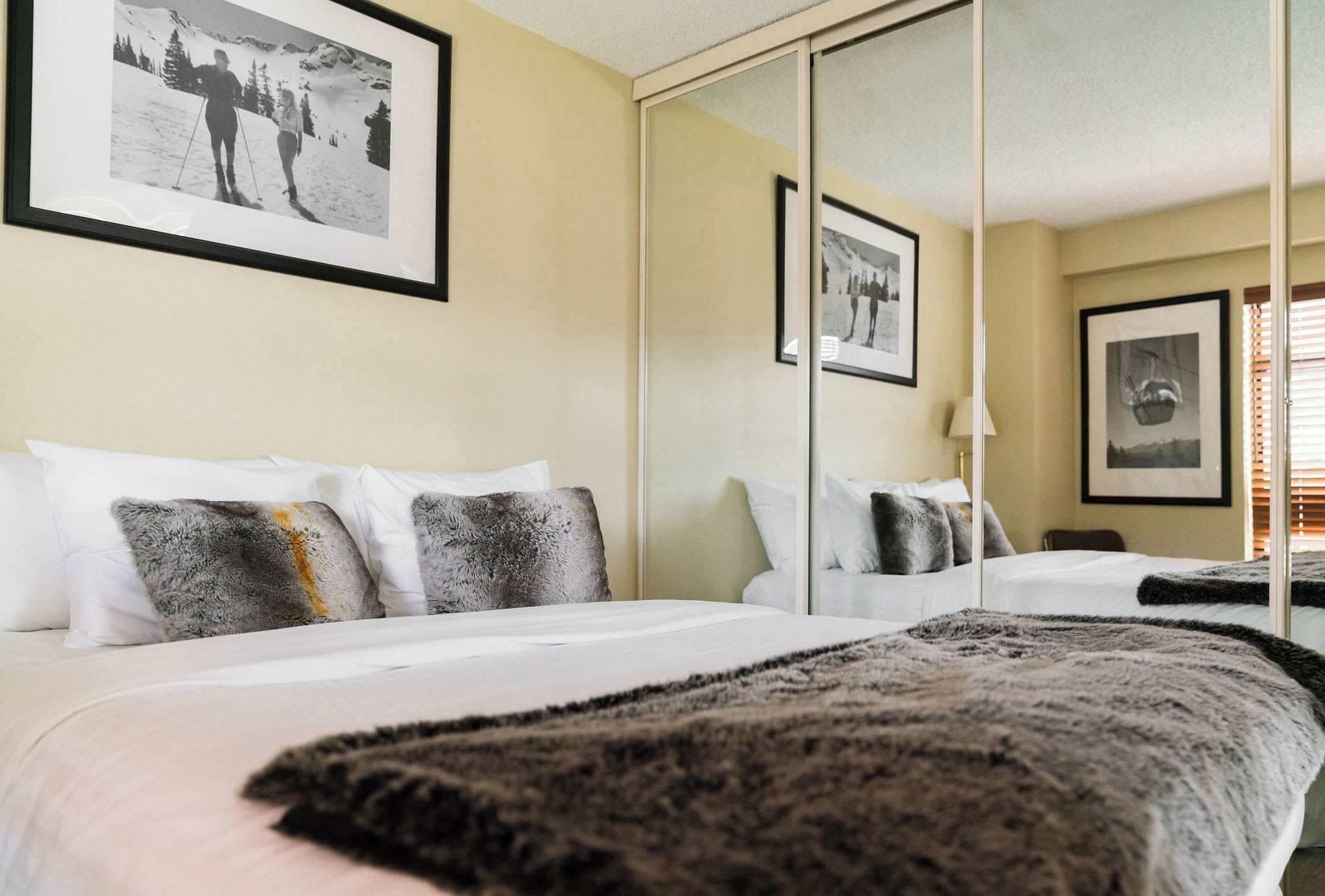 1 bedroom, iron/ironing board, travel crib, WiFi