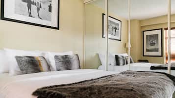 1 chambre, fer et planche à repasser, lit parapluie, Wi-Fi