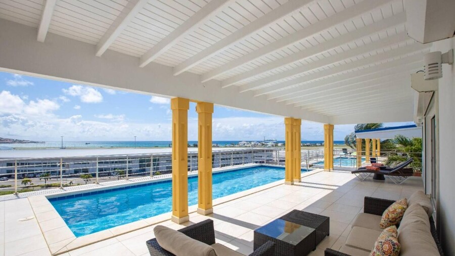 Charming 3-bed Villa in Maho