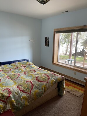 3 Schlafzimmer, Schreibtisch, Bügeleisen/Bügelbrett, kostenloses WLAN