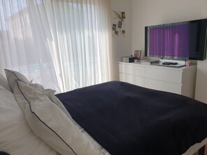 4 chambres, fer et planche à repasser, Wi-Fi