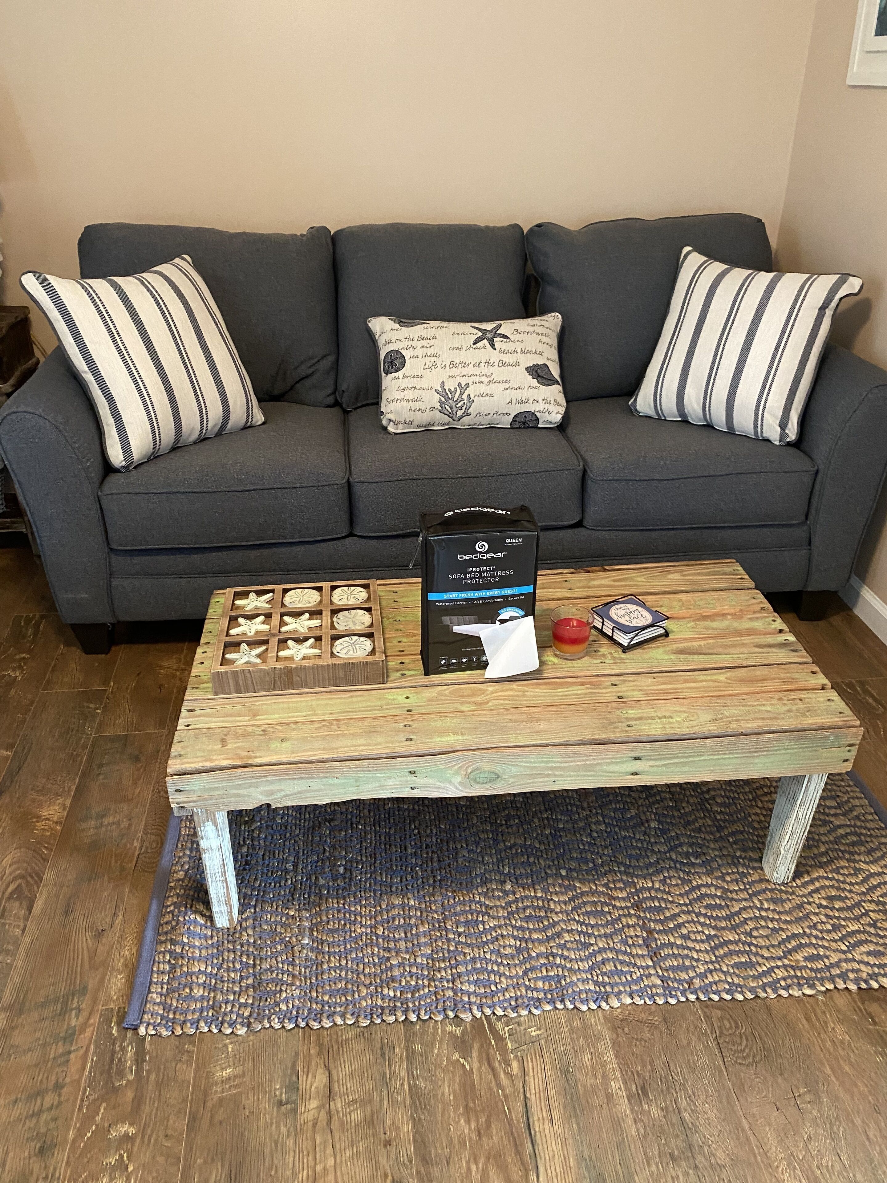 Smart TV, DVD player, books, video library