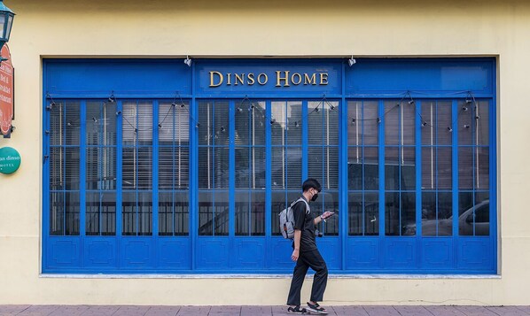 Front of property - Collection O Dinso Home Boutique (Bangkok)