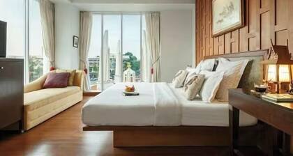 Collection O Dinso Home Boutique