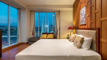 Habitación doble Deluxe | Escritorio, wifi gratis y ropa de cama