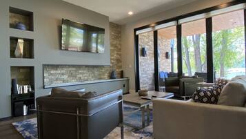 Condo (WA1340A) | Exterior