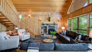 TV connectée, cheminée