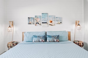 1 bedroom, in-room safe, desk, iron/ironing board