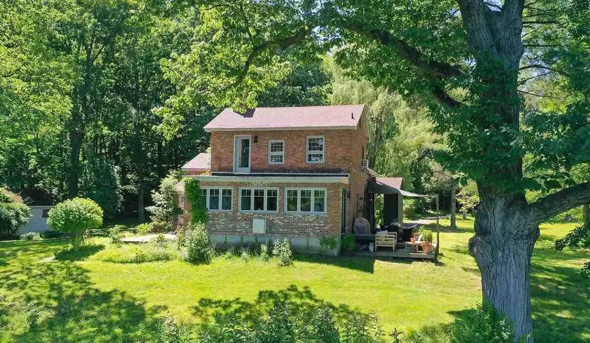 English style country cottage with Hudson River views! 5 mins from HITS