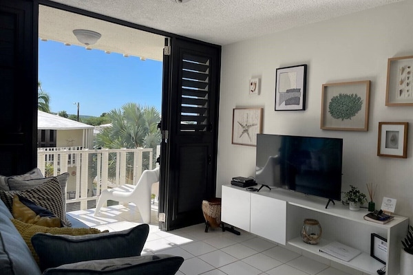 Televisor intel·ligent i reproductor de DVD