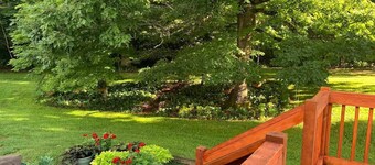 Modern FarmHouse and Barnhouse with Mountain Views on 8+ acres, creek