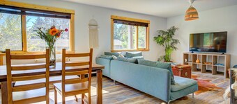 Lovely Spacious Home In Downtown White Salmon