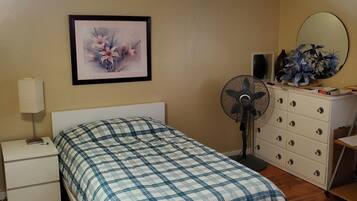 3 bedrooms, free WiFi, bed sheets