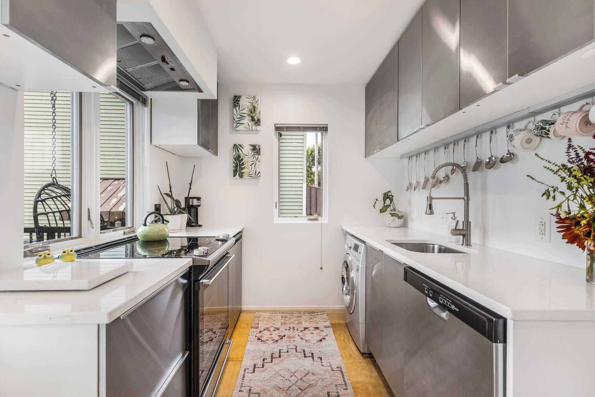 Kühlschrank, Ofen, Herdplatte, Geschirrspüler