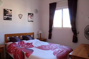 2 Schlafzimmer, Bügeleisen/Bügelbrett, kostenloses WLAN, Bettwäsche