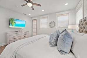 5 habitaciones, tabla de planchar con plancha y cuna de viaje 