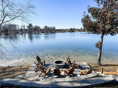 Welcome to Louann Lodge! A Lakefront Retreat!