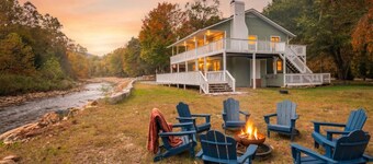 Riverlanding 4 bdrm home River and Mountain Views