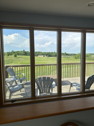 Golfing Retreat 2 bedroom apartment overlooking 9 hole golf course