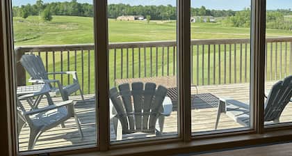 Golfing Retreat 2 bedroom apartment overlooking 9 hole golf course