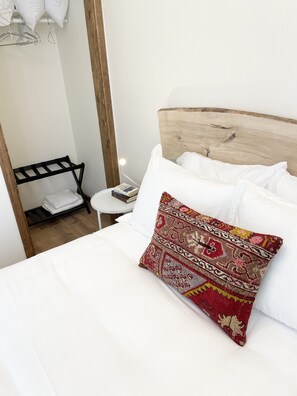 2 bedrooms, in-room safe, travel crib, free WiFi
