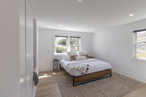 5 habitaciones, escritorio, tabla de planchar con plancha y wifi gratis 