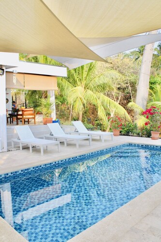 New!!! Private beach house with pool, jacuzzi, ocean view deck