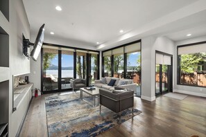 Unclassified image, 3 of 34, button - Monthly 3BR Condo Rental on Whitefish Lake (Whitefish)